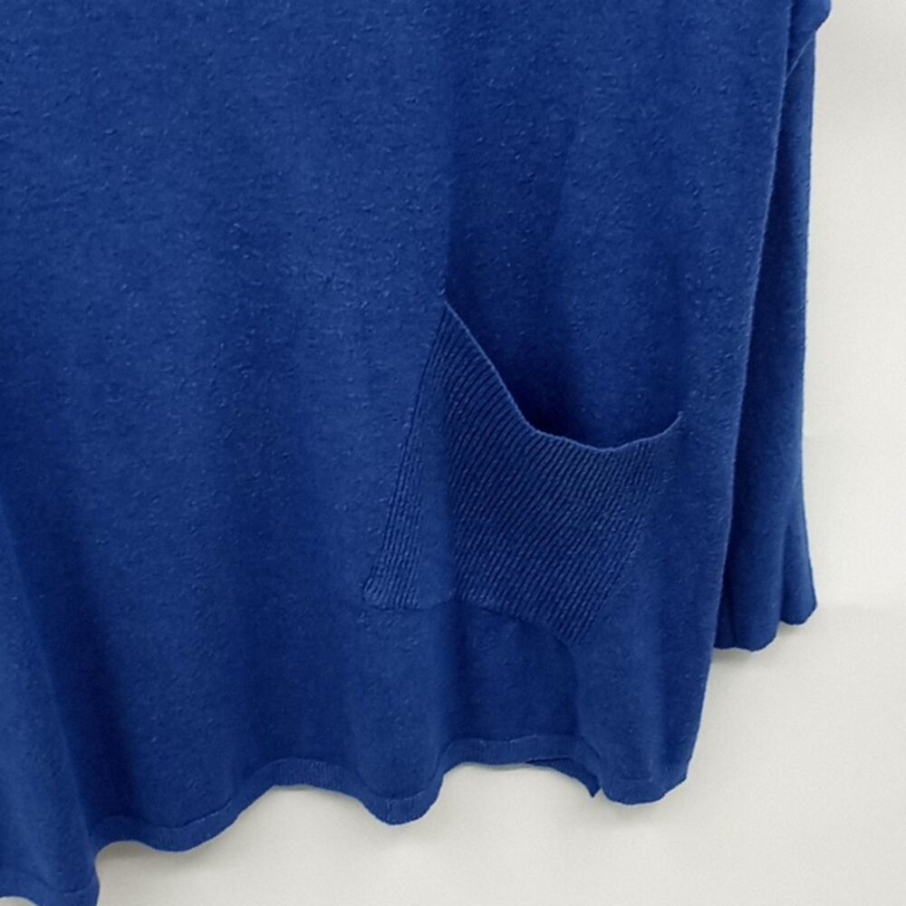 Altar'd State Women's Blue Pullover Knit  Sweater Front Pocket Size S/M - Picture 3 of 14